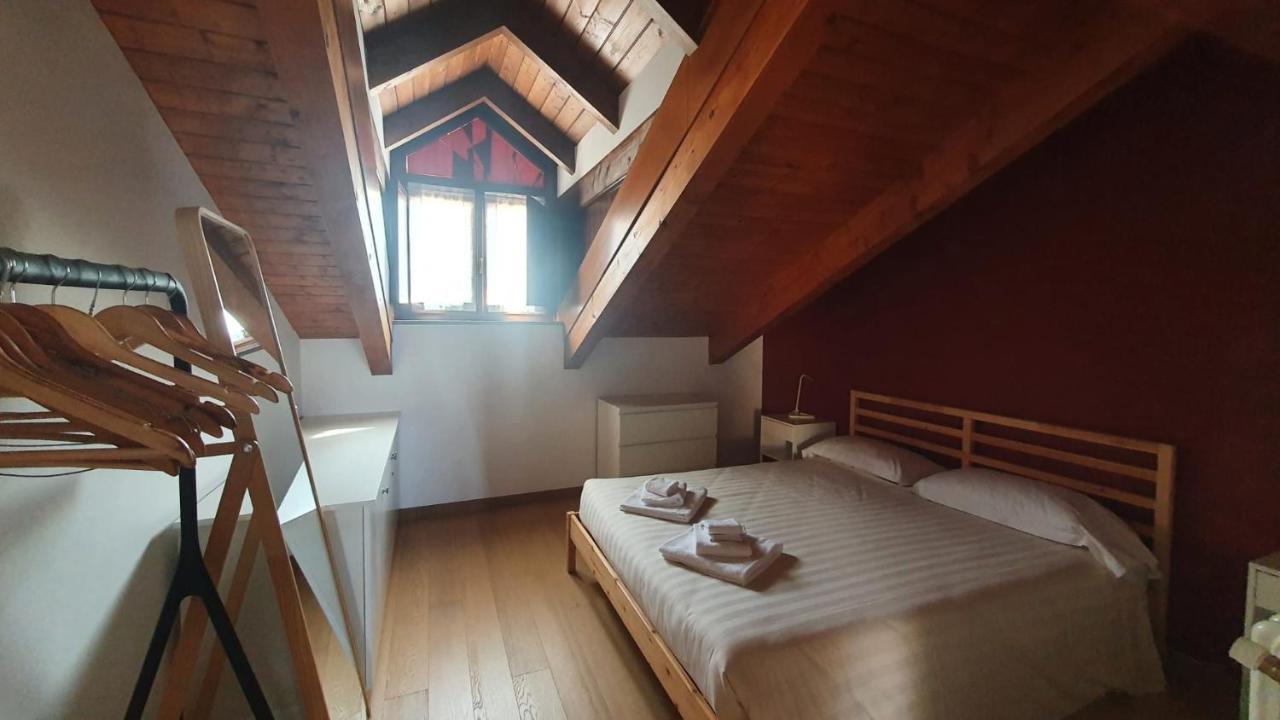 Appartamento Residenza Lavinia Monforte dʼAlba Esterno foto